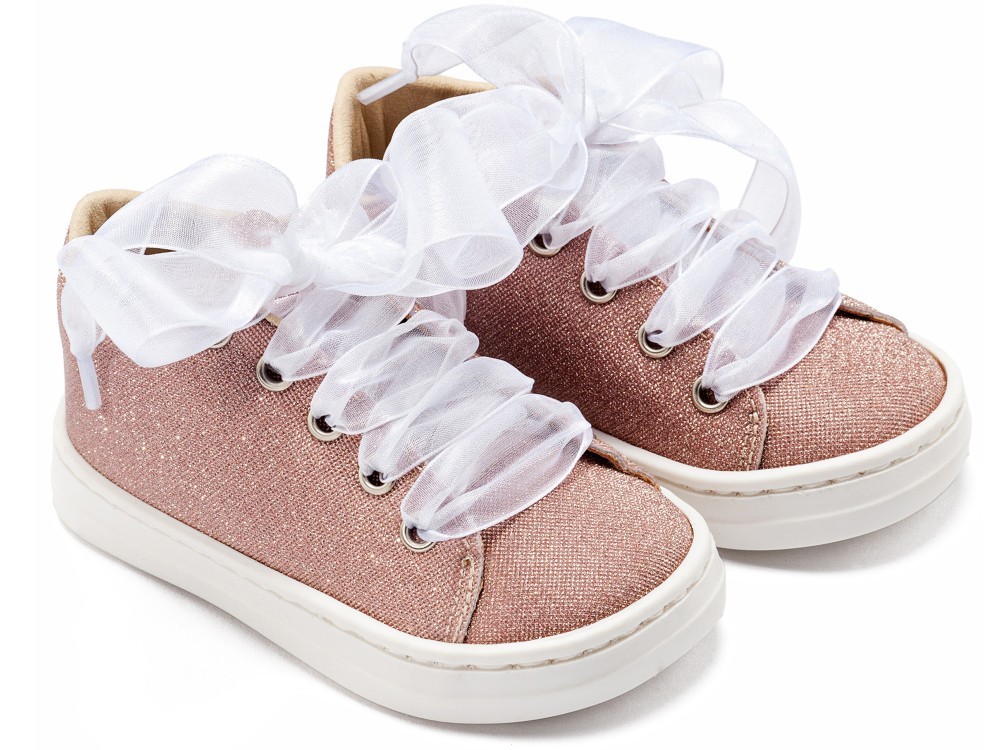 Sneaker απο Ύφασμα και Δέσιμο Κορδέλα 