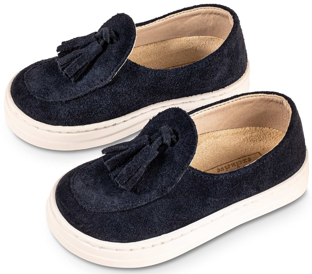 Καστόρινα Loafers με Φουντάκια