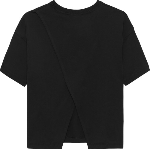 T-Shirt Folded Logo Label