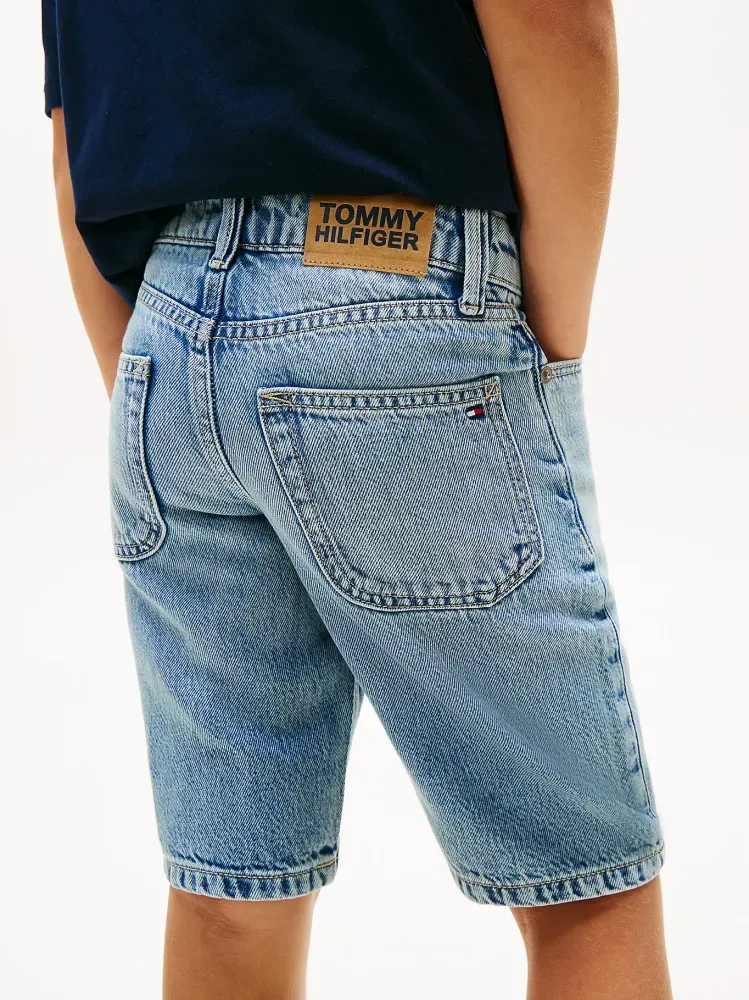 Tommy Hilfiger Μπλε Τζιν Βερμούδα σε Ίσια Γραμμή
